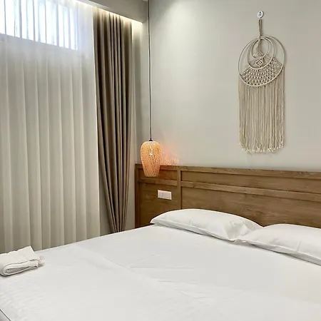 O'det Luxury & 3* Saranda