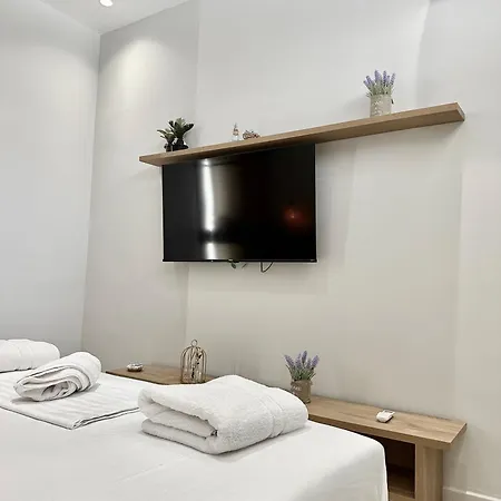 O'det Luxury & 3* Sarandë